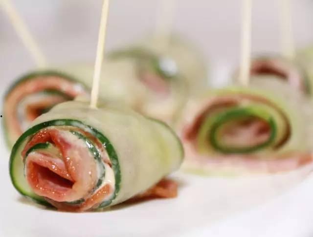 外国炸裂吃瓜,揭秘全球热点背后的真相与争议